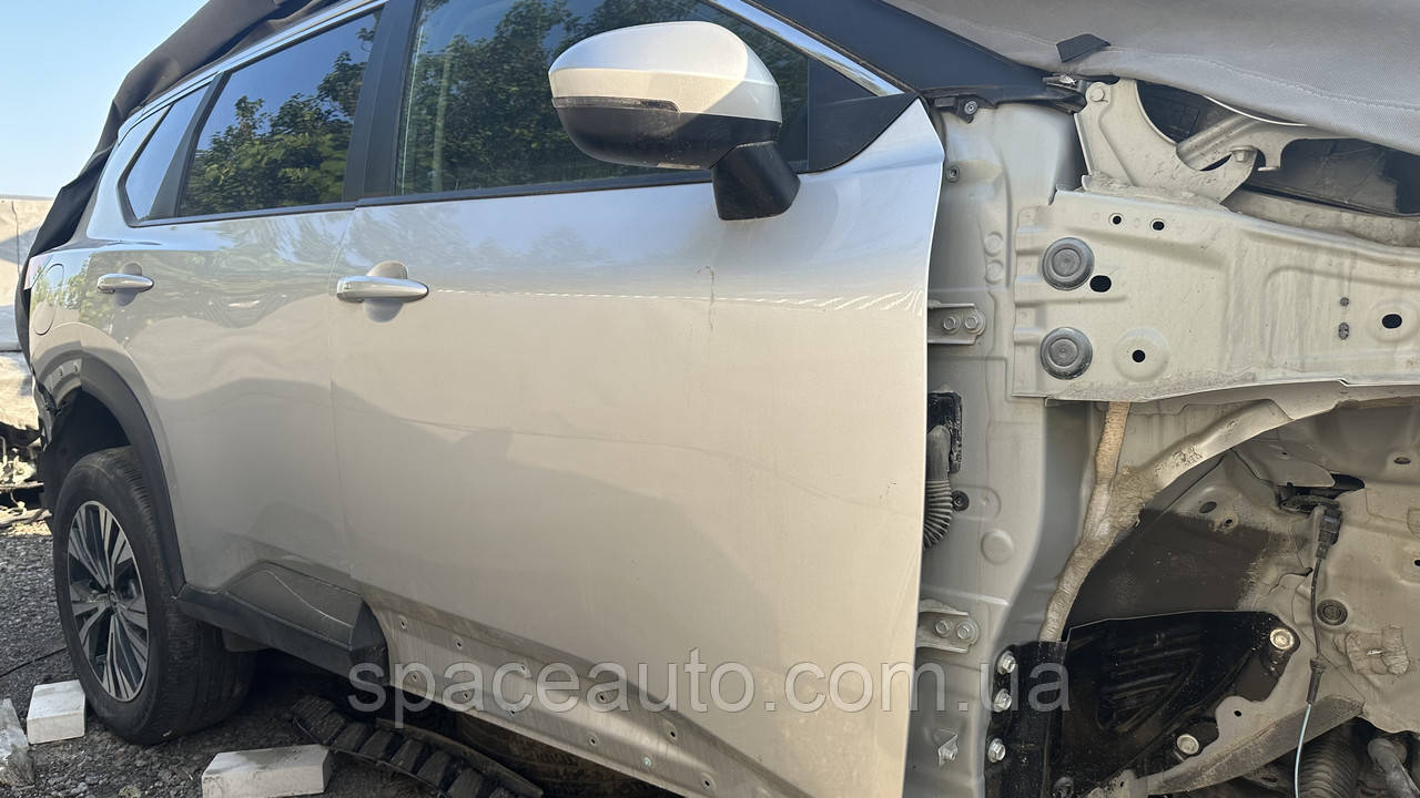 Дверь передняя правая nissan rogue t33. 2021-2024 год б/у оригинал без дефектов в наличии код цвета к23