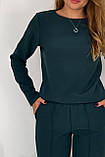 Темно-зелений жіночий костюм: кофта та звужені штани, фото 6