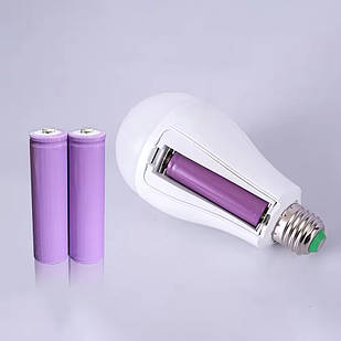 Аварійна світлодіодна лампа e27 20 W з акумулятором 18650 на патрон Лампочка Led акумуляторна під цоколь