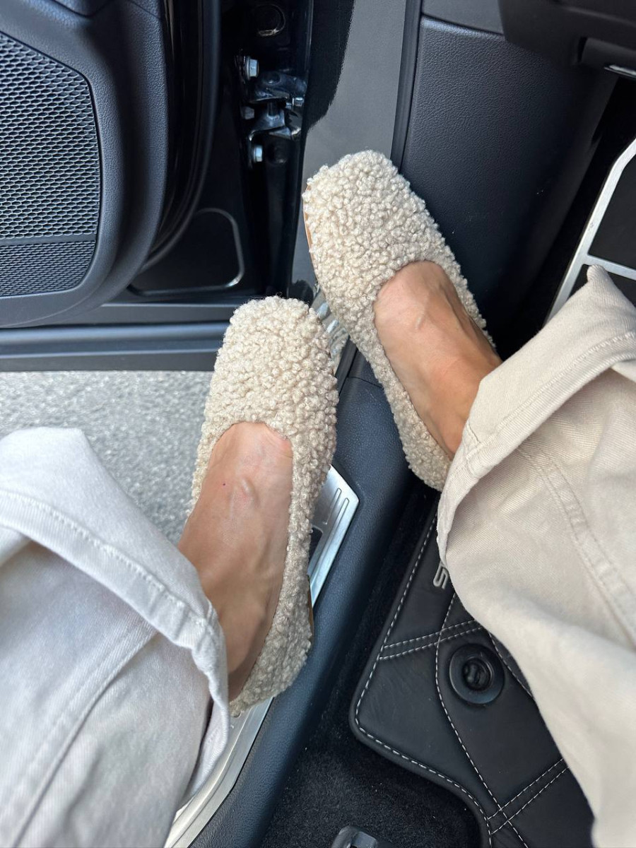 Балетки жіночі хутро тедді бежевого кольору, фото 1