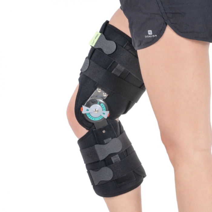Ортез на коліно з регулюванням кута згинання 38 см W525 Wingmed, фото 1