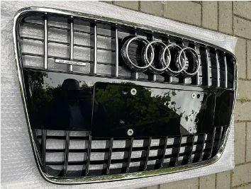 Решітка радіатора AUDI (Ауді) Q7 4L (2005-2015) Quattro. Хром рамка та поперечні ребра, чорна сітка, хром лого