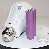 Аварійна світлодіодна лампа e27 20 W з акумулятором 18650 на патрон Лампочка Led акумуляторна під цоколь