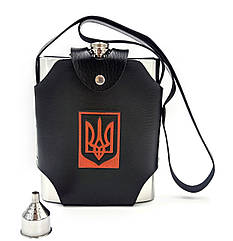 Подарункова фляга в шкіряному чохлі з Тризубом 48 oz з лійкою
