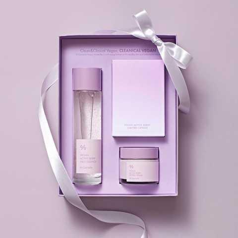 Набір косметики з ресвератролом та екстрактом журавлини 2 в 1 Dr. Ceuracle Vegan Active Berry Set