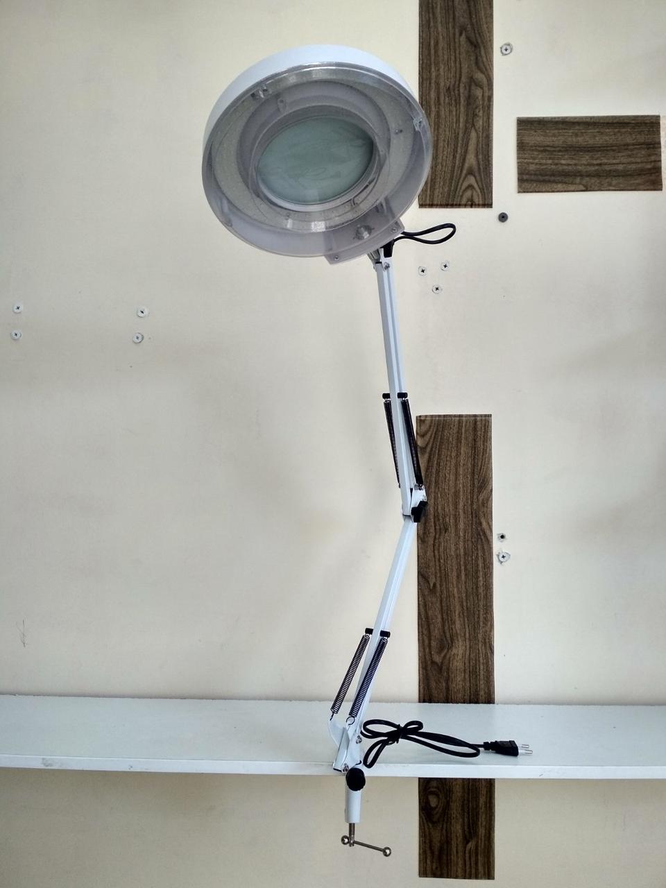 Лампа лупа косметологічна настільна світлодіодна Лед на металевій струбціні 120 діодів