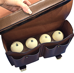 Саквояж вінтажний для більярдних куль