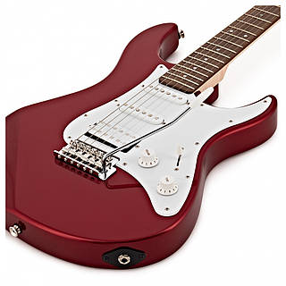 Электрогитара YAMAHA PACIFICA 012 (Red Metallic), цена: 12786