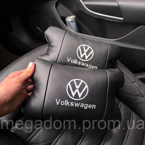 Подарок в машину мужчине Volkswagen / Дорожная подушка под голову ...