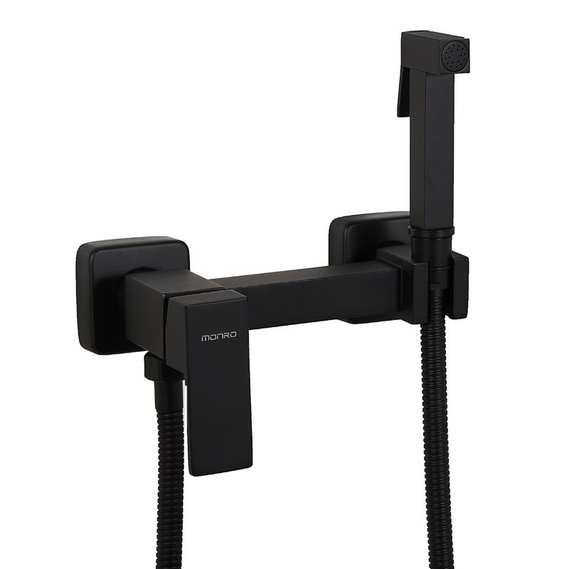 Гiгiенiчний душ зi змiшувачем MONRO 306А Black
