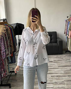 Жіноча сорочка біла з вишивкою