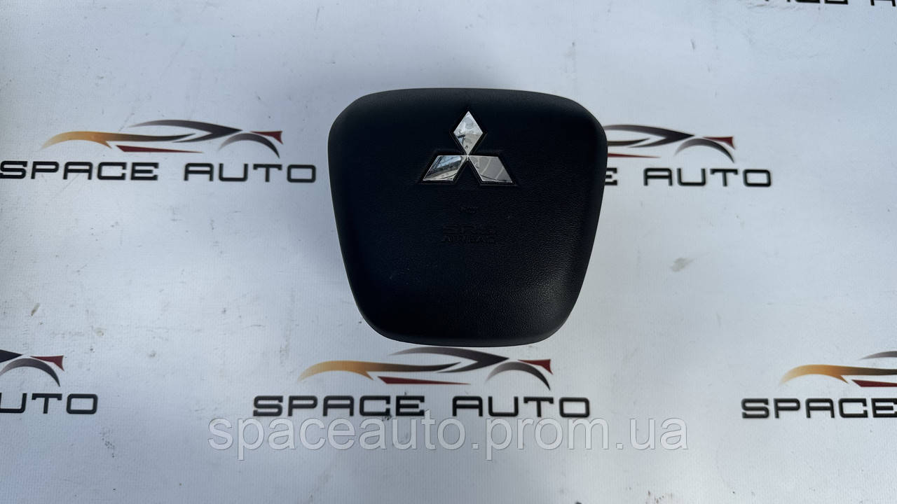 Подушка безопасности в руль (airbag)  mitsubishi outlander 4 2021-2024 год  б/у оригинал в наличии без дефектов, фото 1