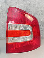 Skoda Octavia A5 2004-2009 Ліхтар правий універсал (має пошкодження скла) 1Z9945096