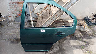 №48 Двері задні ліві для Volkswagen Bora 98-05