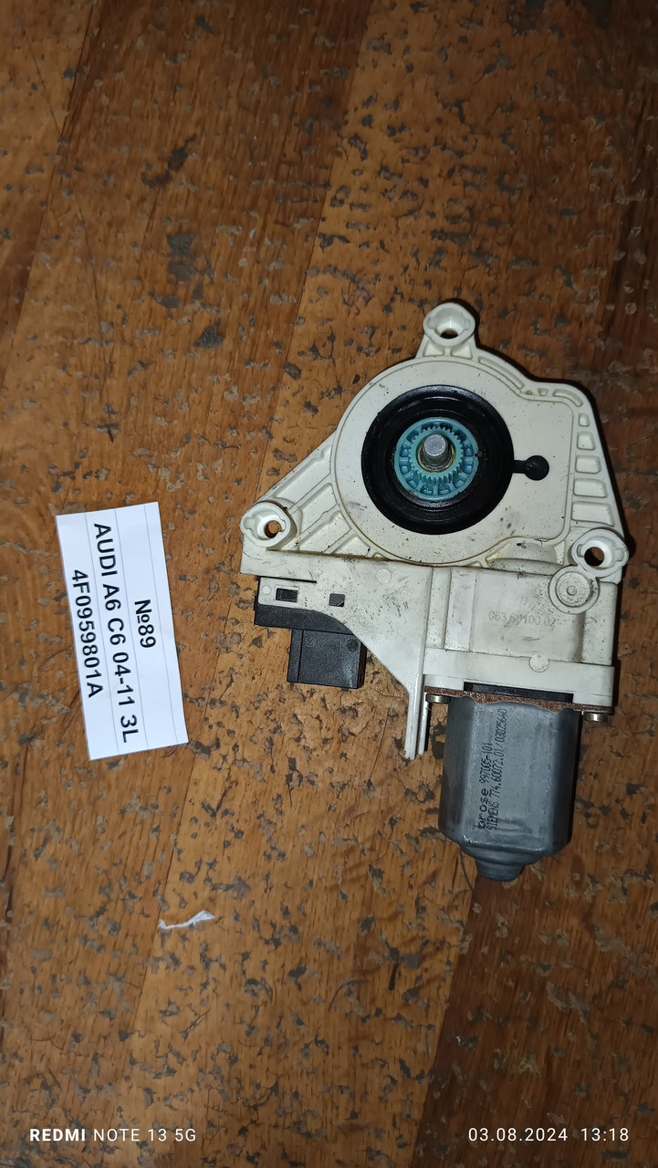 №89 Моторчик склопідйомника задній лівий 4F0959801A для Audi A6 C6 04-11