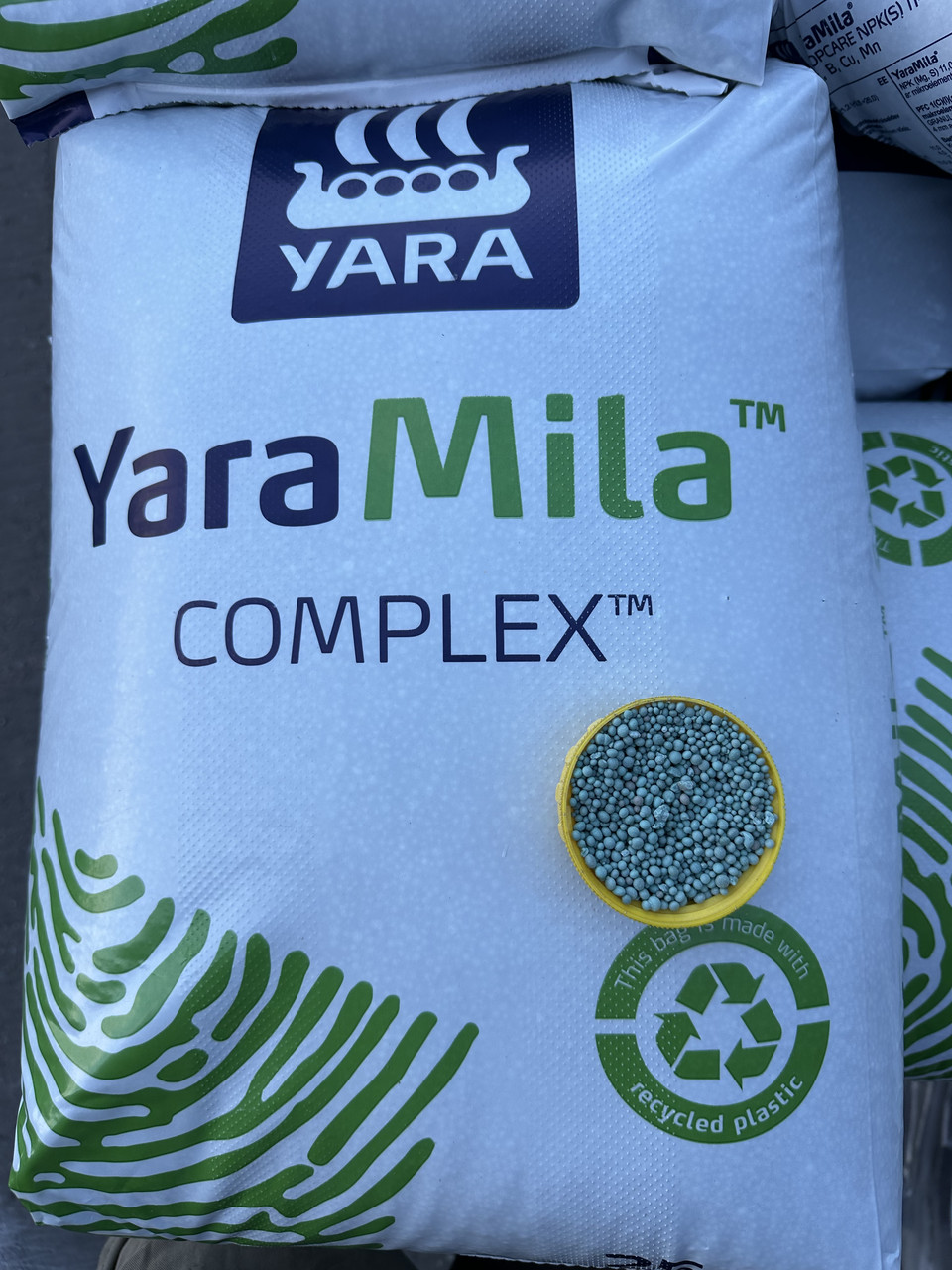 YaraMila Complex 12-11–18, 25 кг, Яра Міла комплекс