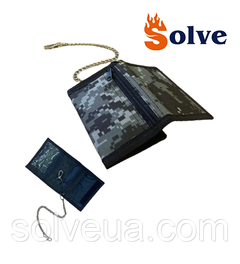 Гаманець з ланцюжком тактичний Solve портмоне pixel KT6000107 solve