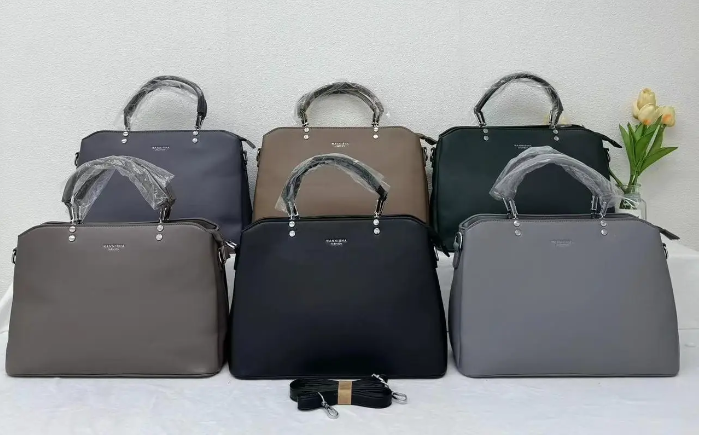 Сумка жіноча ділова на блискавці зі штучної шкіри у різних кольорах Fedya, фото 1