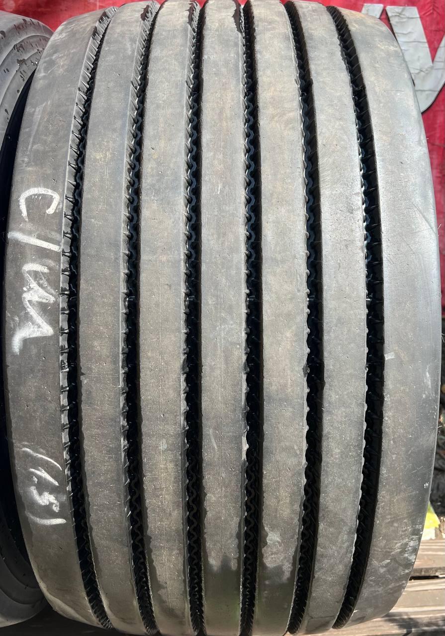 Шини вантажні б/у 445/45R19.5 ADVANCE GL251T (причіпна)