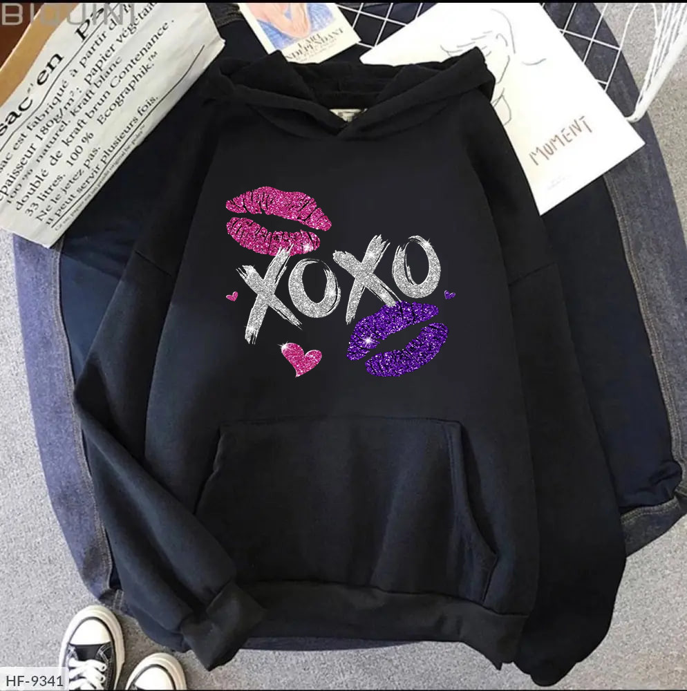 Жіноче худі з блискучим принтом "XO-ХО"