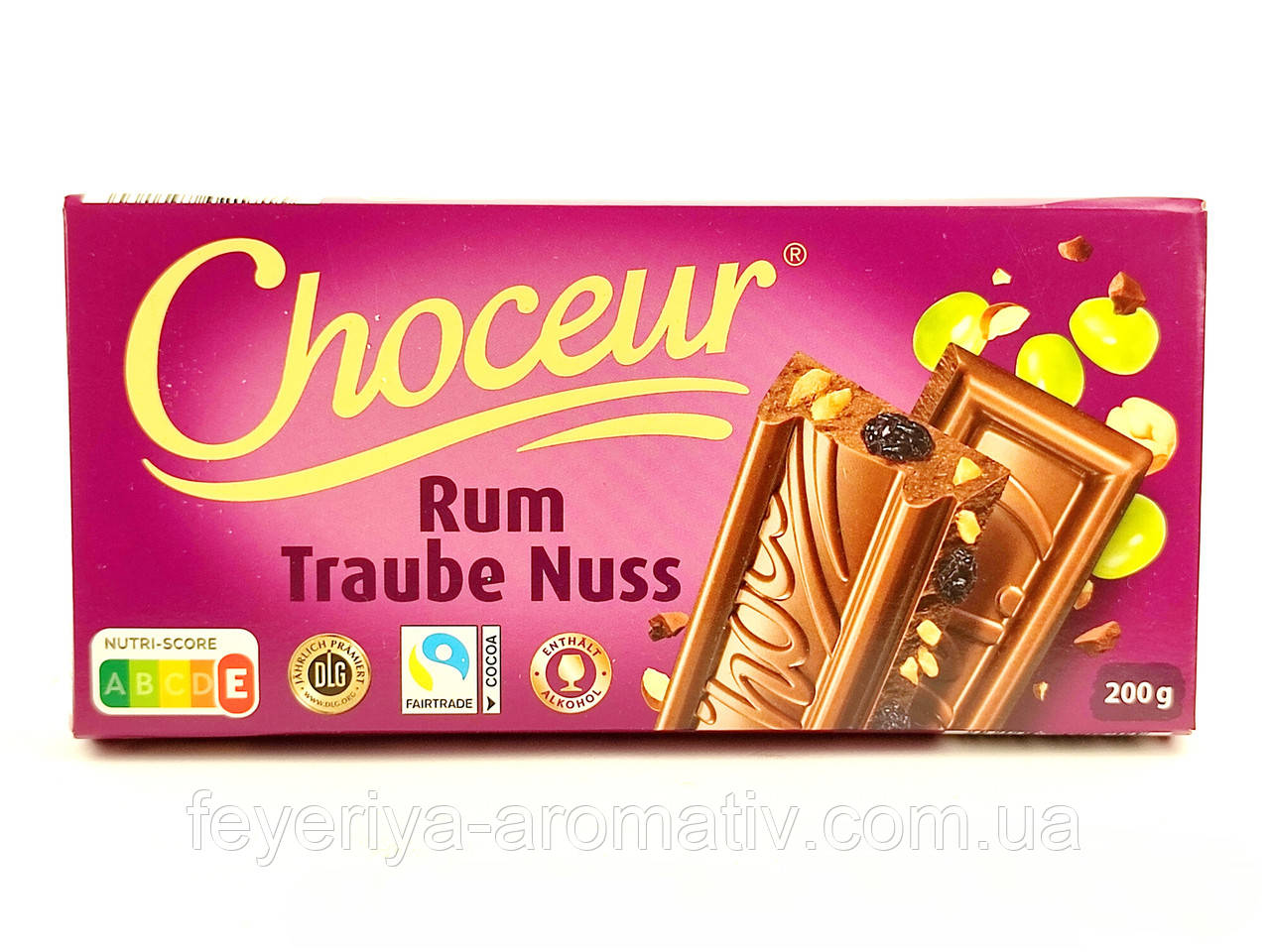 Шоколад молочний з ромом, родзинками та шматочками фундуку Choceur Rum Trauben Nuss 200г (Німеччина)