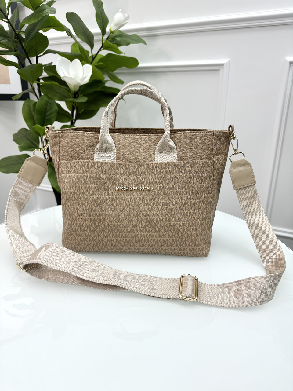 Сумка жіноча Майкл Корс шопер бежевий Michael Kors шопер через плече, фото 1