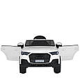 Дитячий електромобіль Audi Q7 (білий колір) з пультом, музикою, світлом, м'якими EVA колесами, акумулятор 12V, фото 3