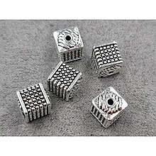 Намистини металеві 7,5*9мм (9 шт)