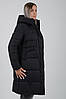 Жіночий чорний теплий зимовий пуховик середньої довжини з капюшоном, фото 8