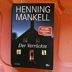 Henning Mankell Der Verruckte (триллер німецькою)