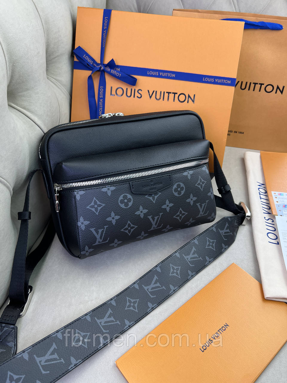 Сумка месенджер Louis Vuitton Outdoor сіра чоловіча преміум'якість, фото 1