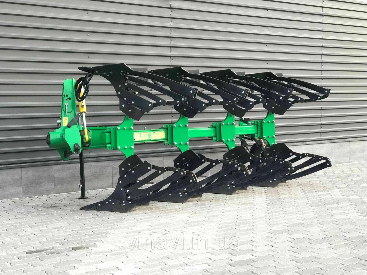 Плуг оборотний навісний VELES AGRO 3 - 35 + 1, фото 1