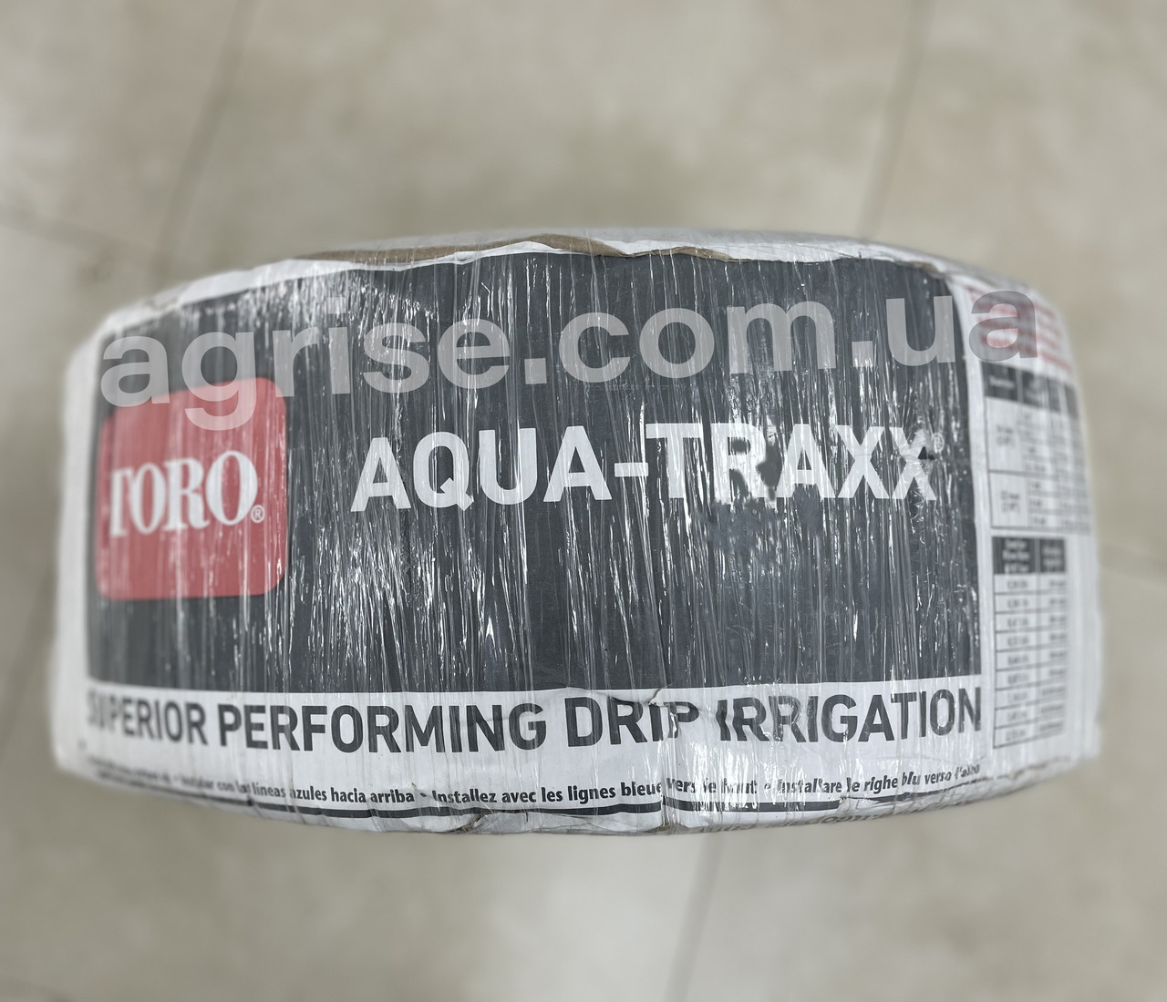 Крапельна стрічка Aqua-TraXX TORO (Акватракс) 6mil 20см 1,14 л/ч 3300м