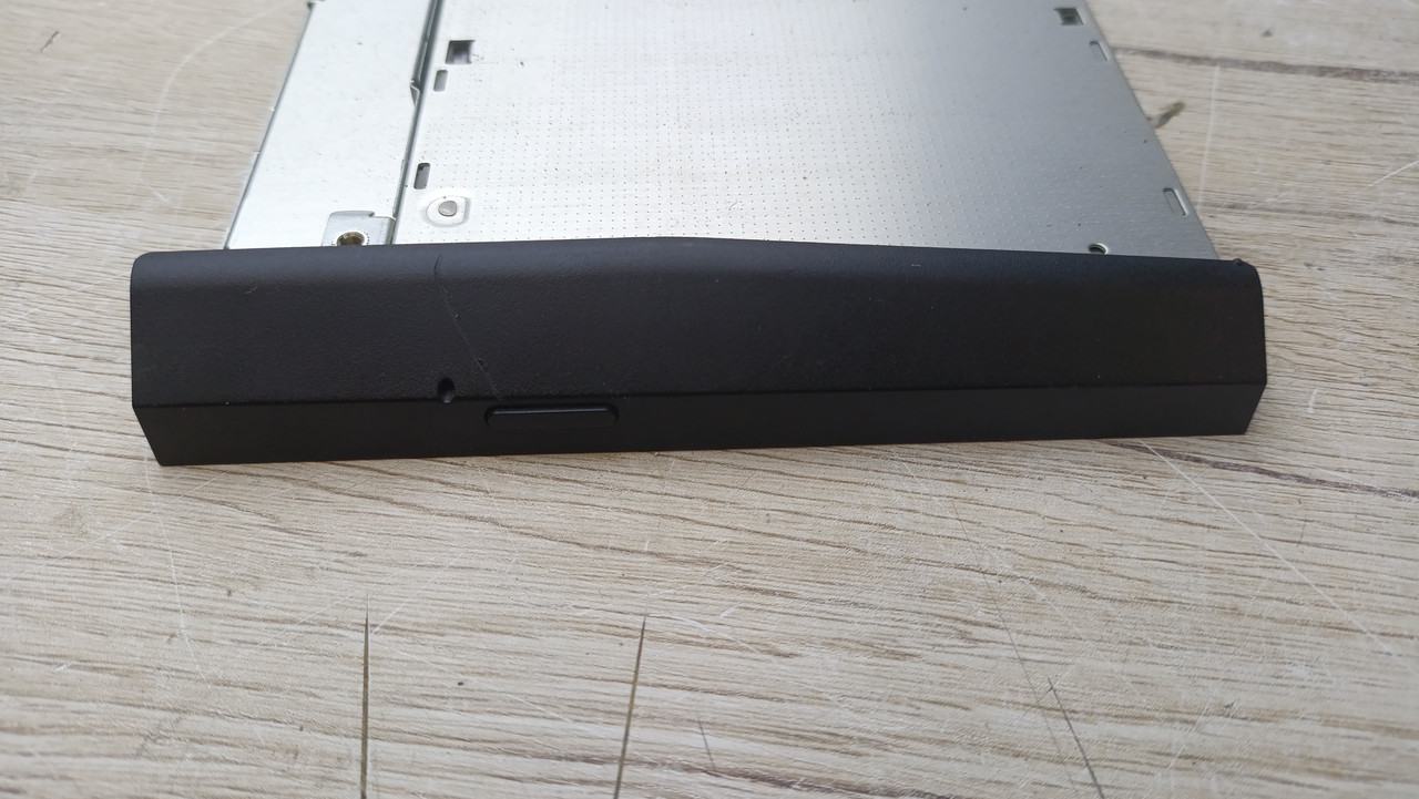 Sony PCG-81212M Корпус-заглушка DVD-приводу б/в