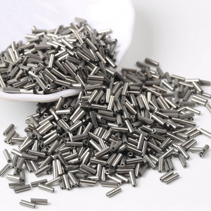 Бісер стеклярус блискучий 2х6 мм 50 г Гематитовий, фото 1