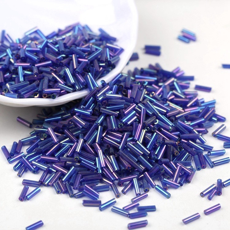 Бісер стеклярус блискучий 2х6 мм 50 г Синій темний райдужний, фото 1