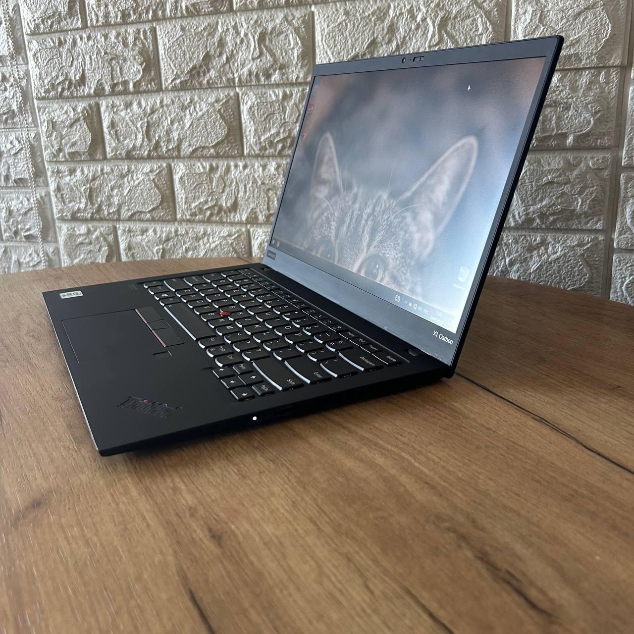 第8世代Core i7 X1 Carbon 16GB NVMe512GB ThinkPad X1 Carbon Gen 8 Core i7・16GBメモリー・512GB SSD・14型