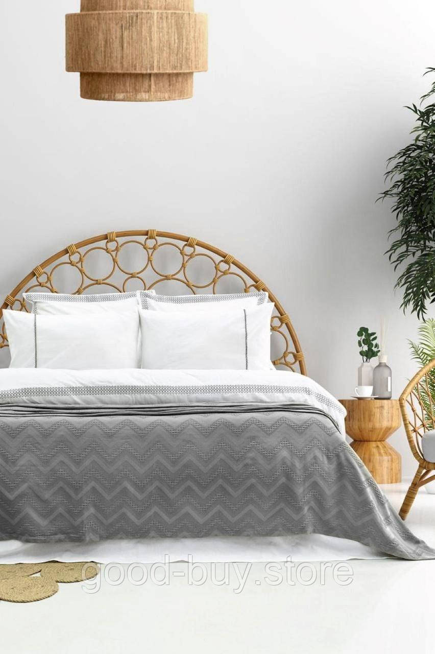 Постільна білизна з піке Saheser Noemi grey євро 200х220