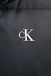AllOriginal com ua Пухова безрукавка Calvin Klein Jeans чоловіча колір чорний зимова J30J325901 РОЗМІРИ, фото 7