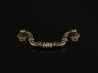 Ручка лита. 90х37мм