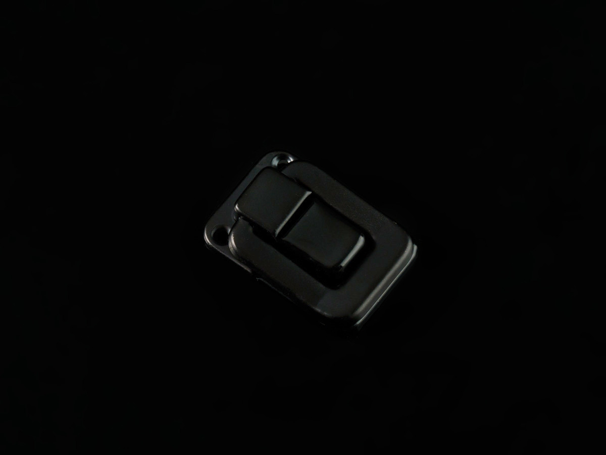 Замок накидний. Колір чорний.38х27мм