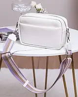 Сумка через плече жіноча біла крос-боді металева фурнітура