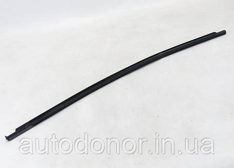 Злизувач бархатка скла двері задньої правої VW ID4 (20-) 11K-839-478-5AP, фото 1