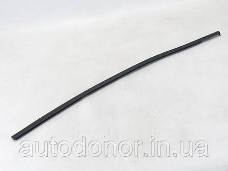 Злизувач бархатка скла двері задньої правої VW ID4 (20-) 11K-839-478-5AP, фото 2