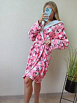 Довгий теплий жіночий махровий халат персиковий з котиками, фото 4