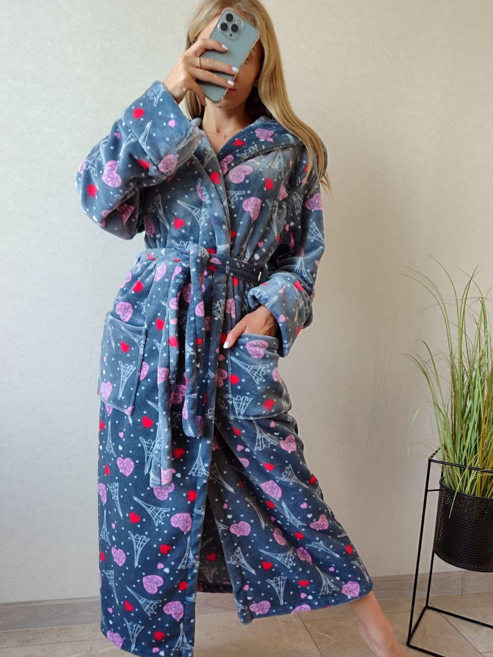 Гарний теплий жіночий довгий махровий халат із поясом серця, фото 1