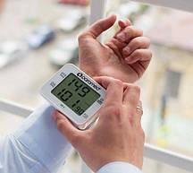 Тонометр Paramed WR-X автоматичний на зап'ястя гарантія 5 років