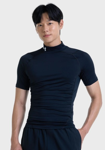 Футболка компресійна чоловіча Under Armour Men's HeatGear® Mock Short Sleeve (1372586-001)