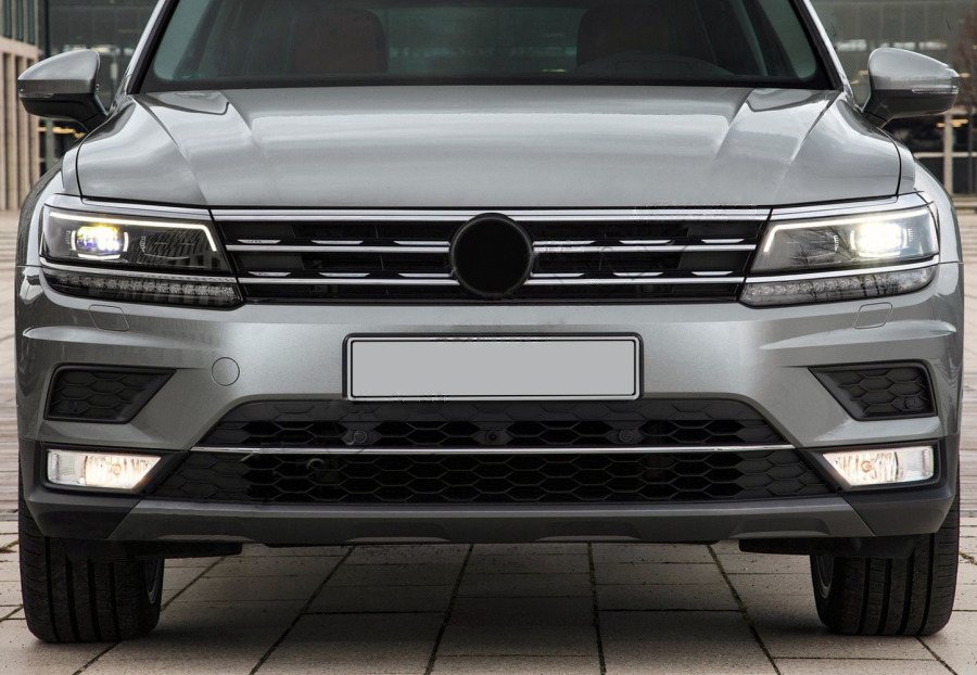 Накладка на передній бампер OmsaLine для Volkswagen Tiguan 2016-2020 Хром бампера Фольксваген Тігуан 1 шт., фото 1