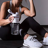 Шейкер спортивний BlenderBottle Twist, 820 мл, тритан, з вінчиком, білий, BPA-free, герметичний, фото 5